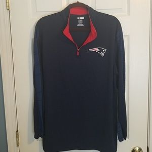 Mens NFL Patriots 1/4 zip pullover LG